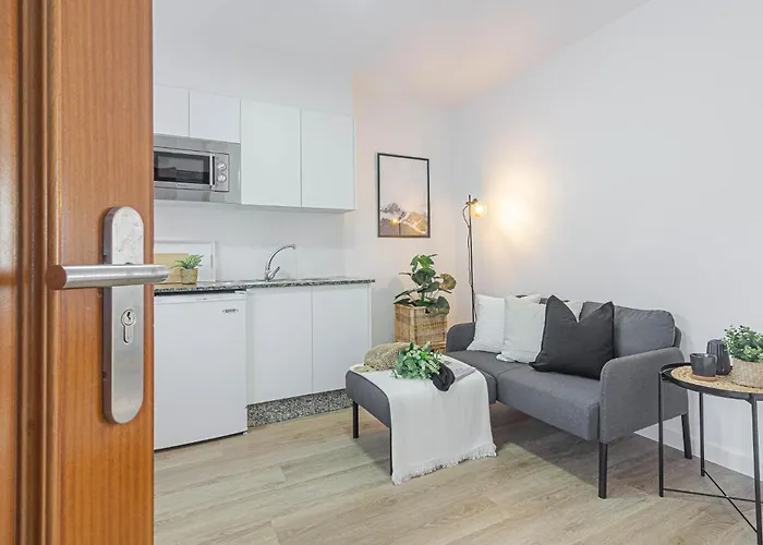 Appartement Terreo 10-12 *