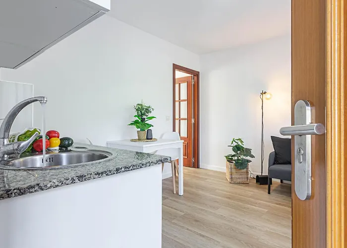 Terreo 10-12 * A Coruña