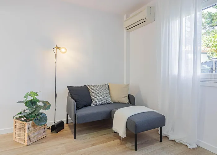 Appartement Terreo 10-12 *